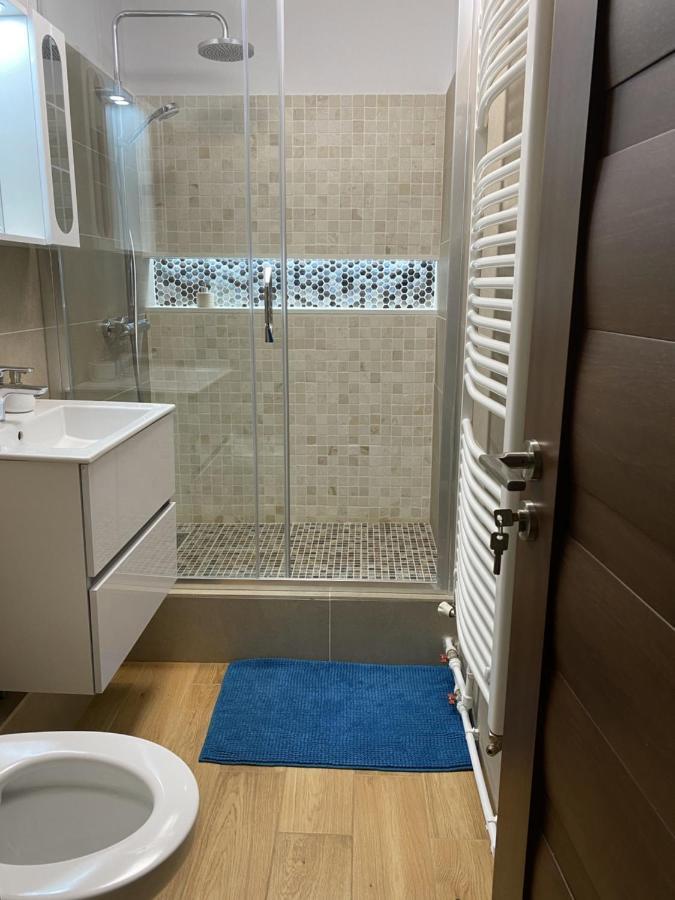Turquoise Studio Nerva Traian Bukares Bagian luar foto