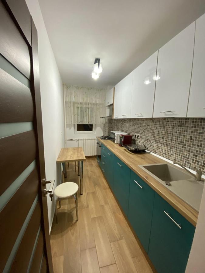 Turquoise Studio Nerva Traian Bukares Bagian luar foto